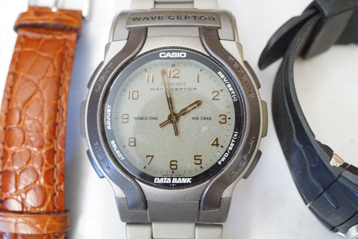 F1320 CASIO/カシオ クォーツ デジタル メンズ 腕時計 7点セット アクセサリー 大量 まとめて おまとめ まとめ売り 不動品_画像3