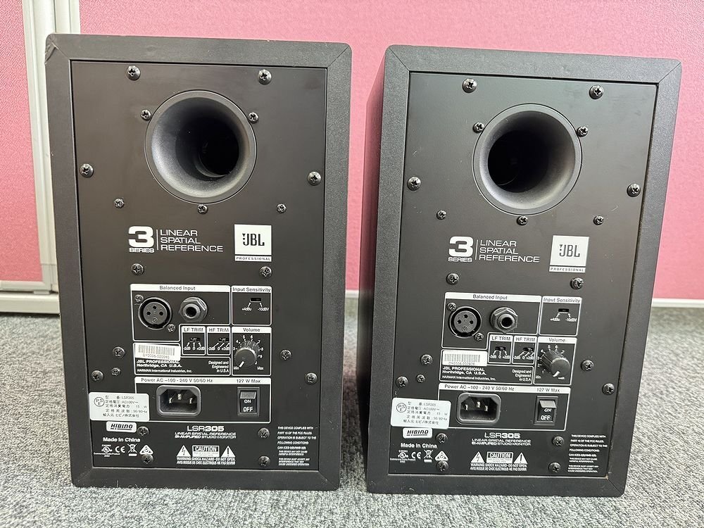 ◎JBL　2-Way　パワード・モニター・スピーカー　LSR305　ペア　中古品　初期動作確認済　1円スタート　S32685_画像7