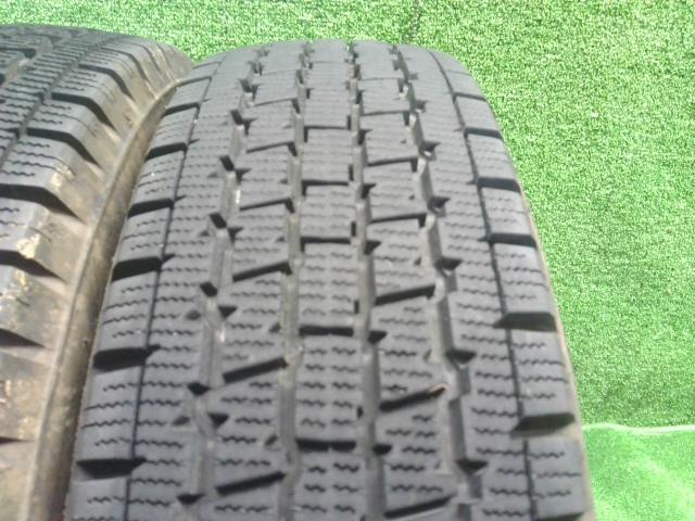 冬　23年製　12インチ　スタッドレスタイヤ2本セット　BRIDGESTONE　W300　145/80R12　(240275)_画像4