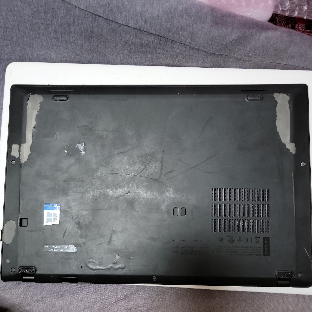 Lenovo ThinkPad X1 Carbon Gen6 i7 8世代タッチパネル搭載　メモリ16GB 現状品_画像7