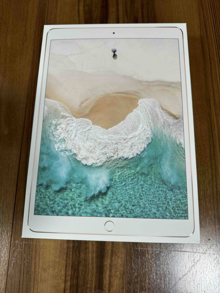 iPad Pro 10.5インチ Wi-Fi + Cellular 64GB ゴールド SIMフリー MQF12J/A_画像1