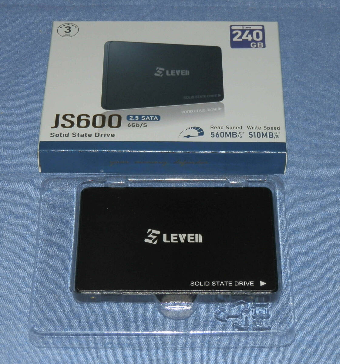 LEVIN SSD 240GB JS600　ほぼ未使用_画像1