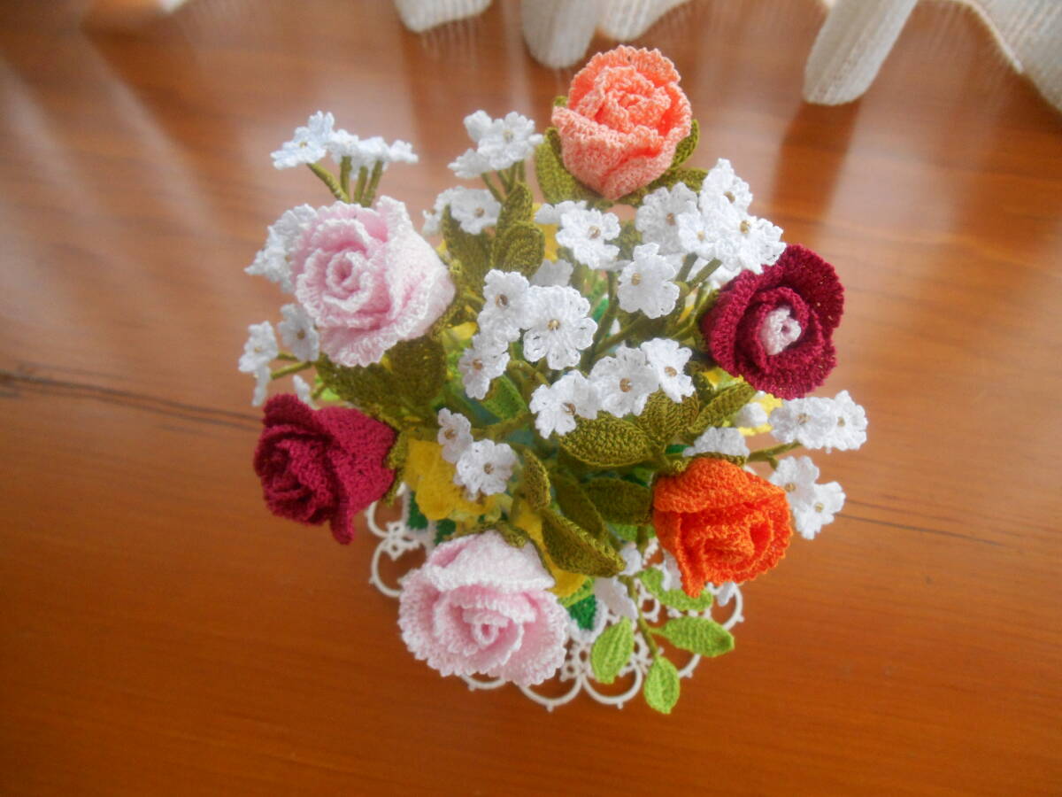 レース編み★薔薇　オンシジュームの寄せ植え★手編み★ハンドメイド★_画像2