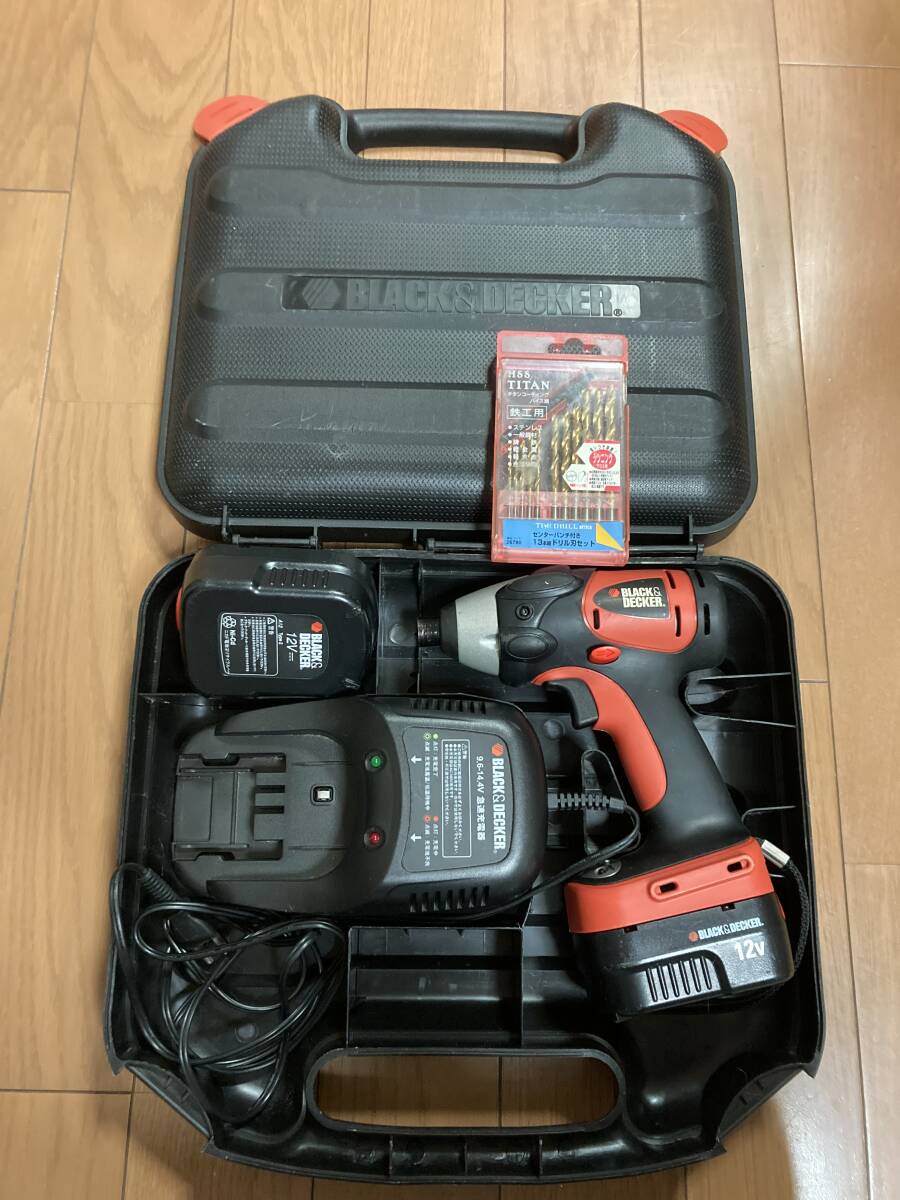 BLACK&DECKER SX5000 12V コードレスインパクトドライバー本体　急速充電器　バッテリー2個　動作確認済み_画像1