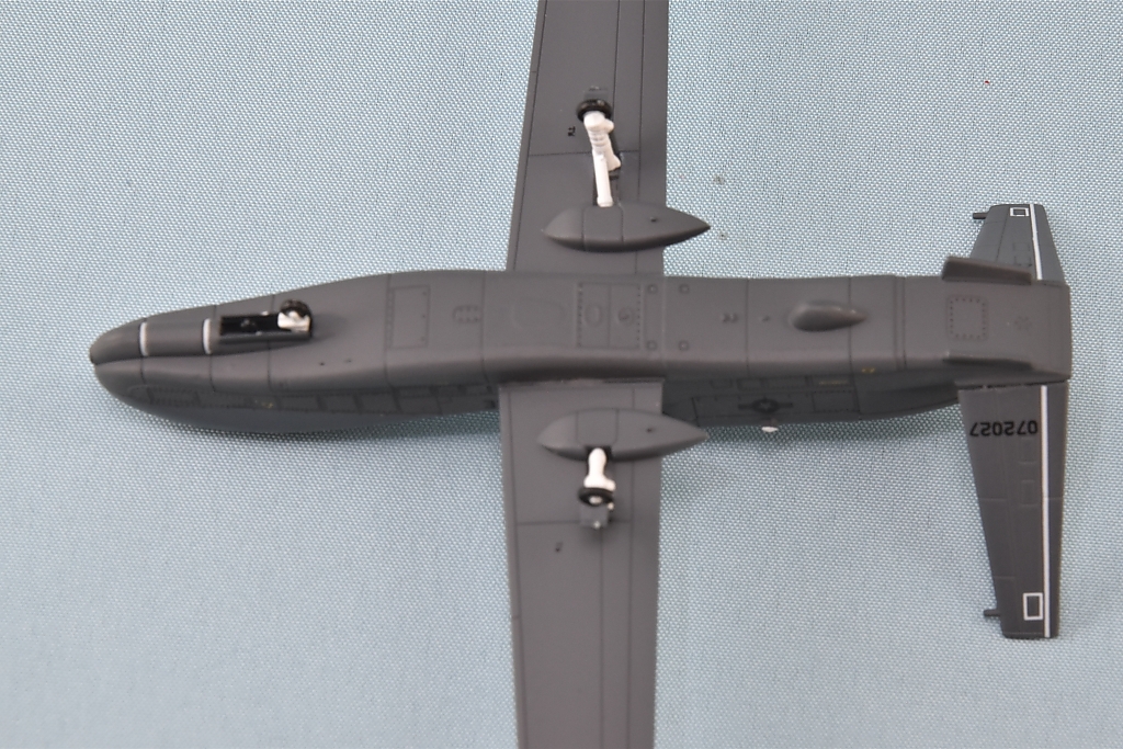 ☆美品 Avioni-X 1／200 NORTHROP GRUMMAN RQ-4 Global Hawk USAF Andersen AFB_画像6