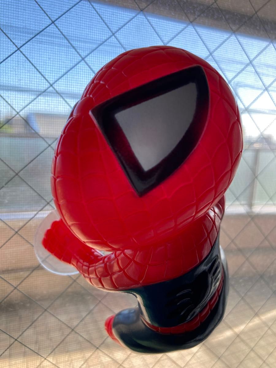 レア商品　スパイダーマン　自動車　窓　吸盤アクセサリー　赤   新品 