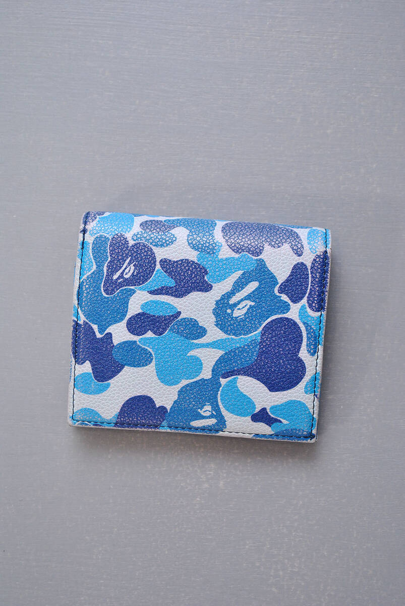 A BATHING APE ABC CAMO MINI WALLET アベイシングエイプ/ウォレット/財布/カモ/迷彩/ブルー_画像2