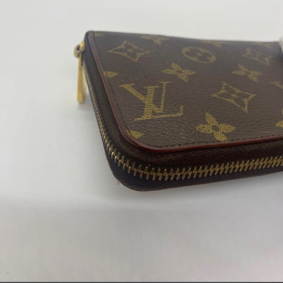 ルイヴィトン 長財布 ラウンドファスナー ジッピーウォレット モノグラムVライン LOUIS VUITTON 希少 レア 完売品