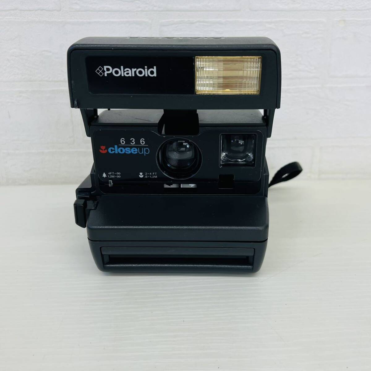 POLAROID Polaroid 636 Polaroid Polaroid camera retro camera that time thing close up IH