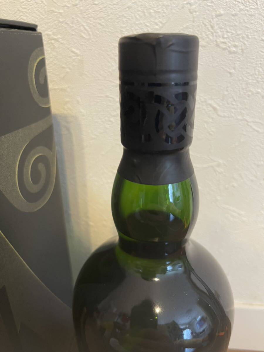 アードベッグ TEN ウイスキー ARDBEG 箱付 10年 新品 未開封 アイラ スモーキー スコッチ_画像3