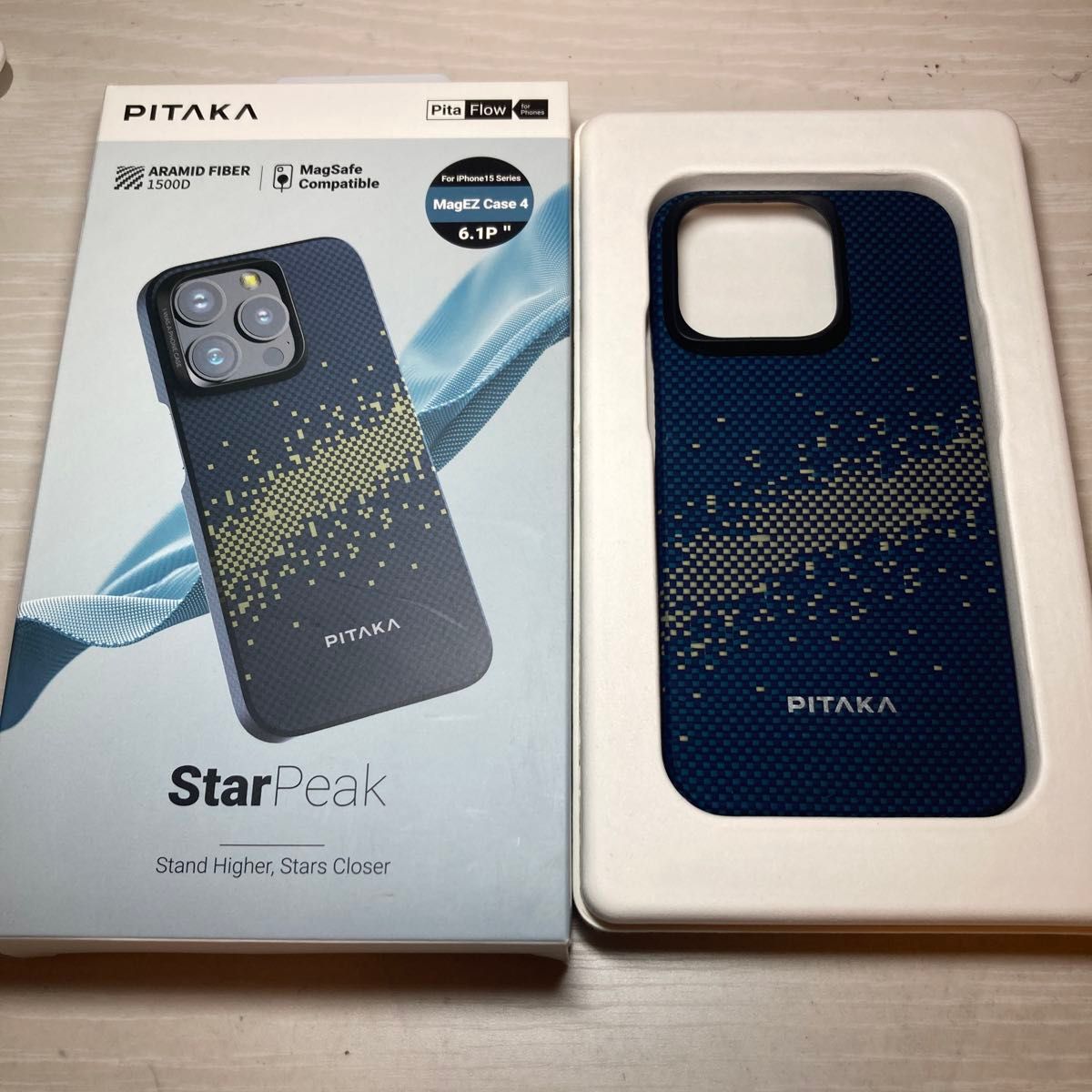 「PITAKA」 iPhone 15 Pro 用 ケース アラミド繊維製 MagSafe対応 超極薄・超軽量  (1500D 星）