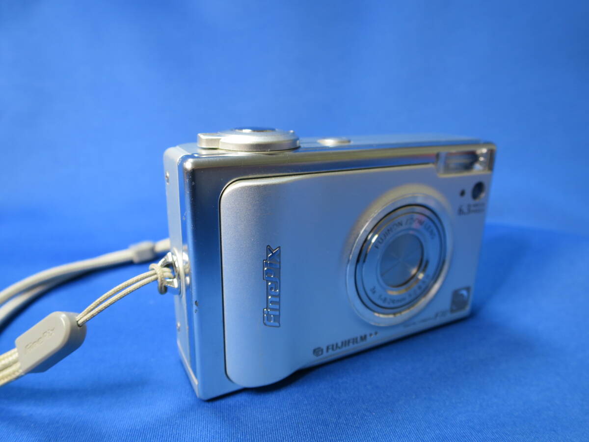 フジフィルム ファインピックス F10 送料無料!!! FUJIFILM FinePix ファインピクス_画像3