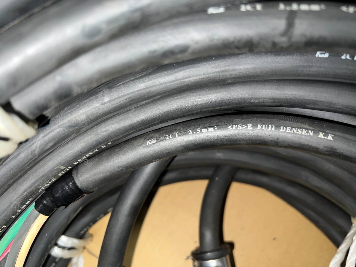  Osaka Settsu pickup limitation unused 7 year storage goods Fuji electric wire 200V three-phase 4 core rubber cab tire cable 2CT approximately 15m 3.5mm2 5ps.@5.5mm2 1 pcs plug = terminal processing 