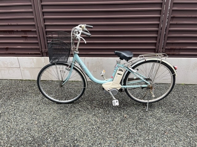  used electric bike Yamaha made 26 -inch with charger . front and rear tire excellent 100% assembly shipping 