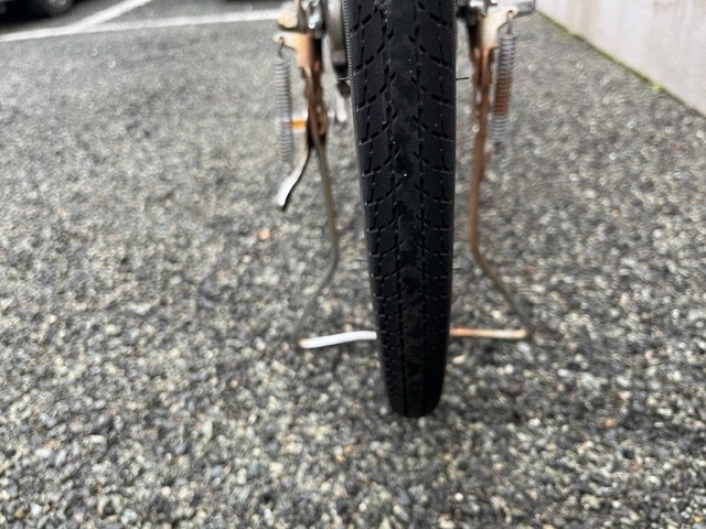 中古 電動アシスト自転車 ヤマハ製 26インチ 充電器付属 前後タイヤ良好 100％組立て発送の画像6