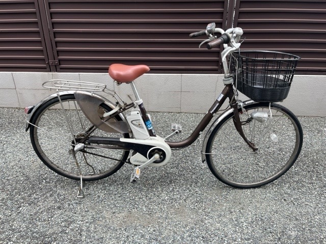  used electric bike Panasonic made 26 -inch with charger . lithium ion battery installing front and rear tire excellent 100% assembly shipping 