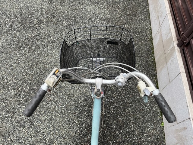  used electric bike Yamaha made 26 -inch with charger . front and rear tire excellent 100% assembly shipping 