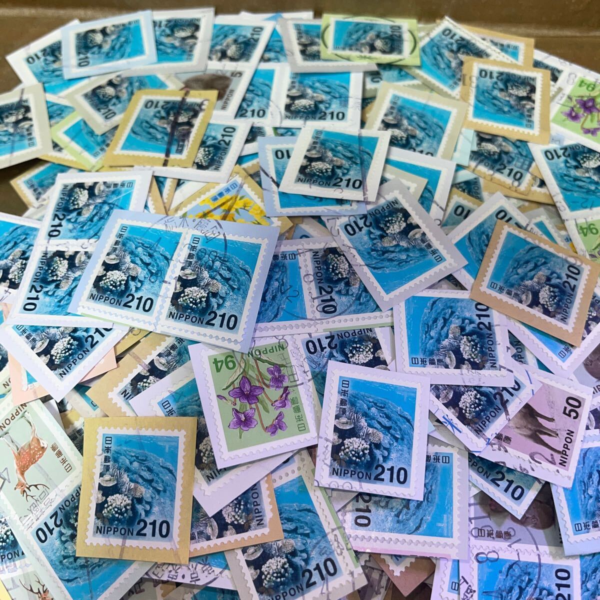 使用済み210円切手、紙付きの西表石垣国立公園 1000枚_画像1