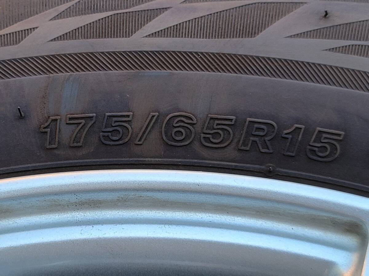 #2022 год производства # Bridgestone * Blizzak VRX2 175/65R15 + TOPY производства SIBILLA NEXT IR-Z 15X5.5J 4X100 ET:42 диаметр втулки примерно 65. старая модель aqua и т.д. #