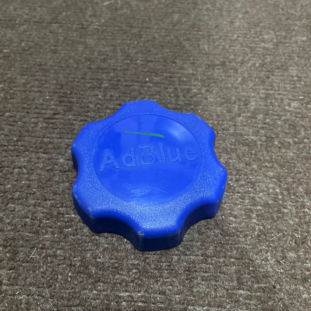 AdBlue アドブルーキャップ ISUZU いすず 日野 プロフィア いすゞ　UD  尿素水 タンクキャップ　