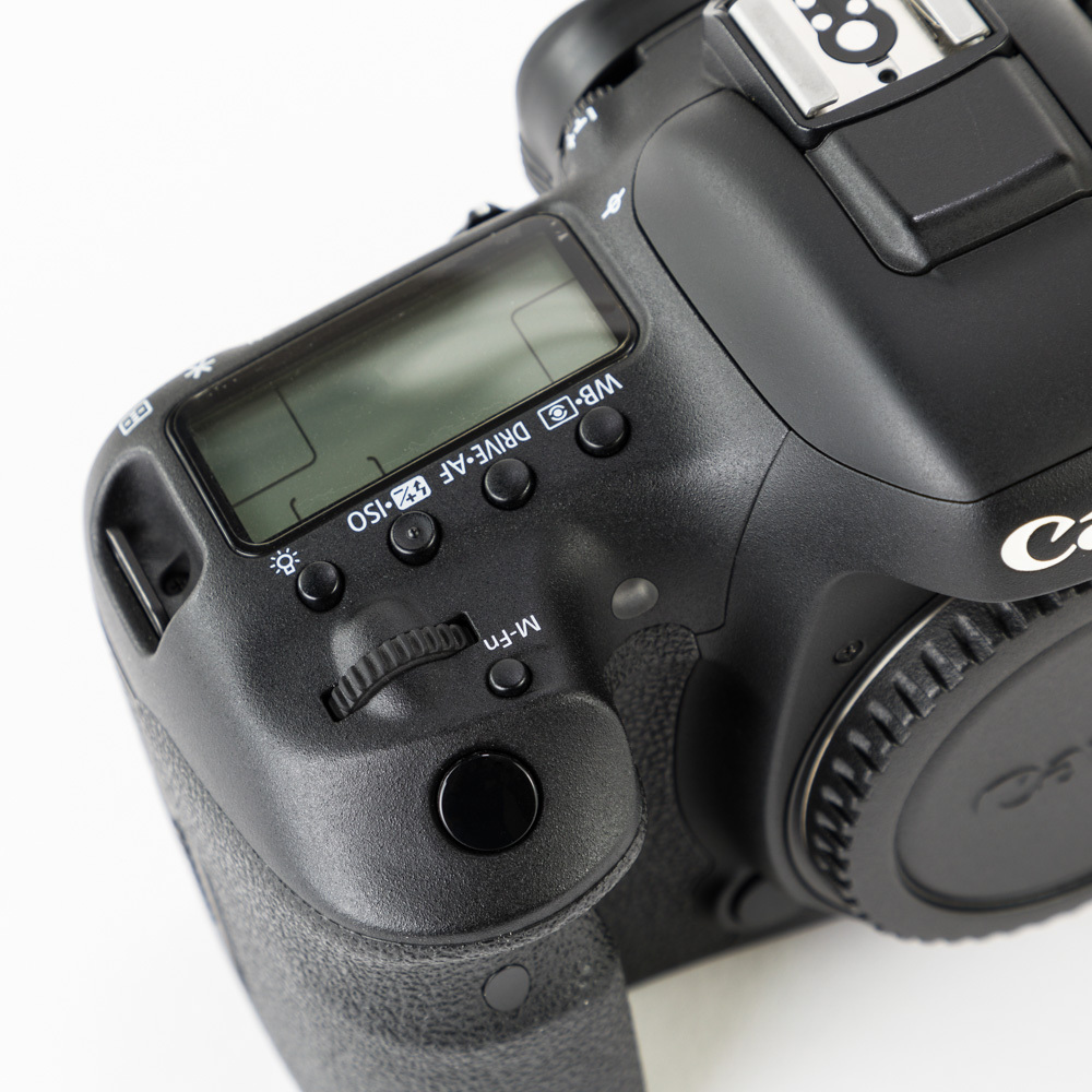 Canon EOS 7D Mark II ボディの画像9