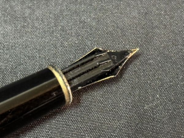 ☆MONTBLANC モンブラン 万年筆 MEISTERSTUCK マイスターシュテック ペン先 4810 14K_画像3