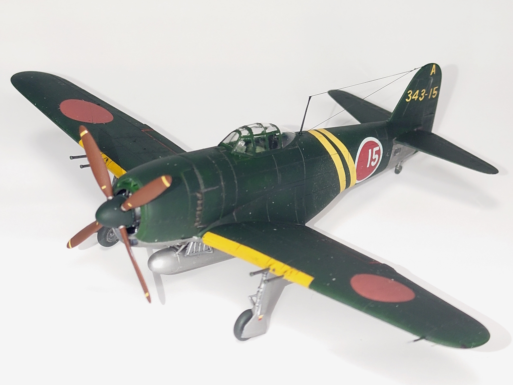 完成品☆1/72 紫電二一型 N1K2-J/紫電改☆ AOSHIMA ☆_画像1