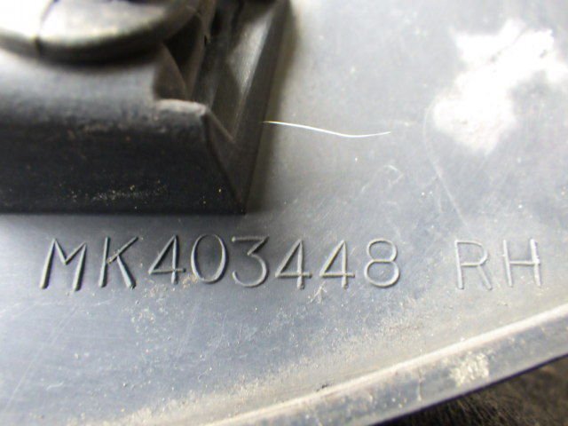 974-8-60-0 ★ 三菱 ふそう ジェネレーションキャンター ミラー ステー カバー 右側 運転席側 KK-FE72EEV_画像6