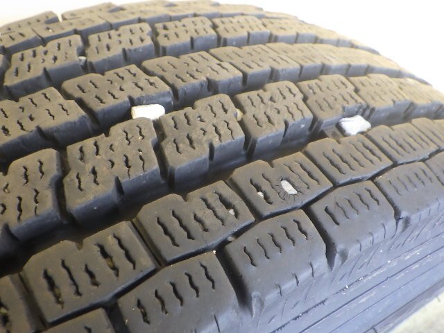 r5112-135 * 205/85R16 117/115L used studdless tires Yokohama iceGUARD iG91 2-0 truck tire 