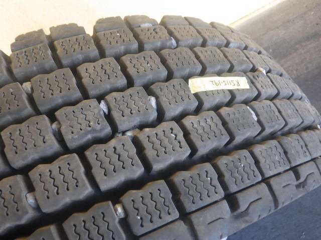 r5115-192 * 265/70R19.5 140/138J studdless tires Bridgestone W911 22 year manufacture 1-0 truck wheel ISO tire 