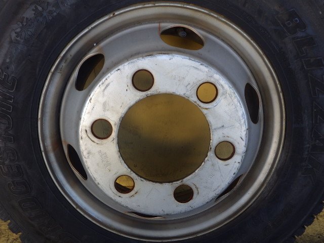 r5123-45 * 205/80R17.5 120/118L studdless tires Bridgestone yellowtail  rucksack 2021 made 2-0 truck tire 