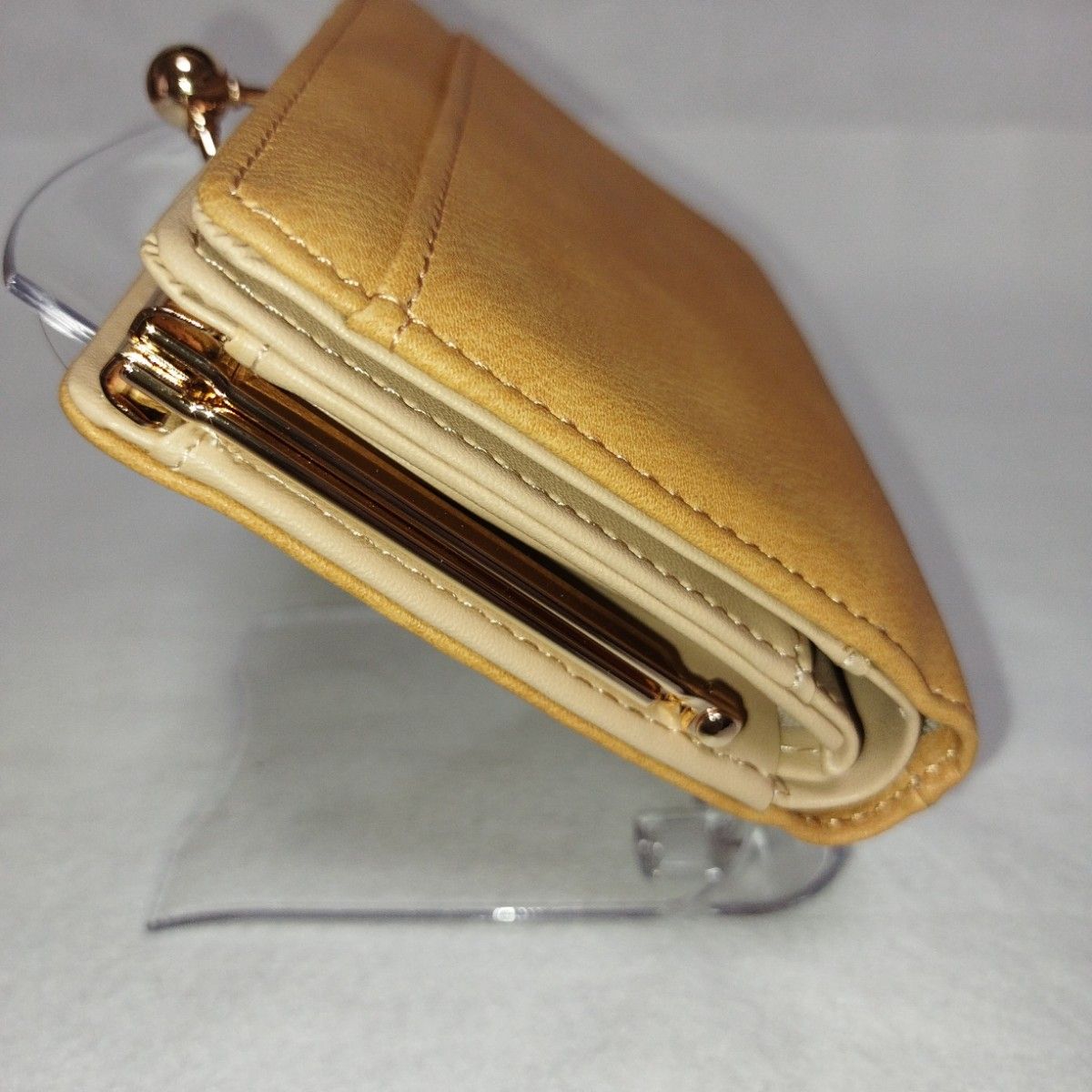 【 新品未使用 】クロコダイル　ガマグチ折り財布 がま口 財布 クロコダイル 二つ折り財布 レザー
