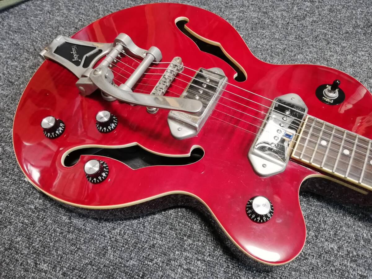 Epiphone　WILDKAT　エピフォン　ワイルドキャット　winered ワインレッド　限定色　限定品　純正ソフトケース付き　中古美品_画像2