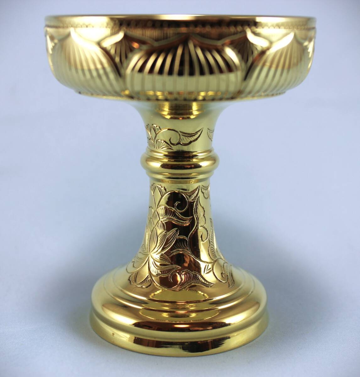 彫り出し仏器☆幅75㎜×高さ90㎜☆真鍮製☆ 彫り出し仏器☆幅75㎜×高さ90㎜☆真鍮製☆