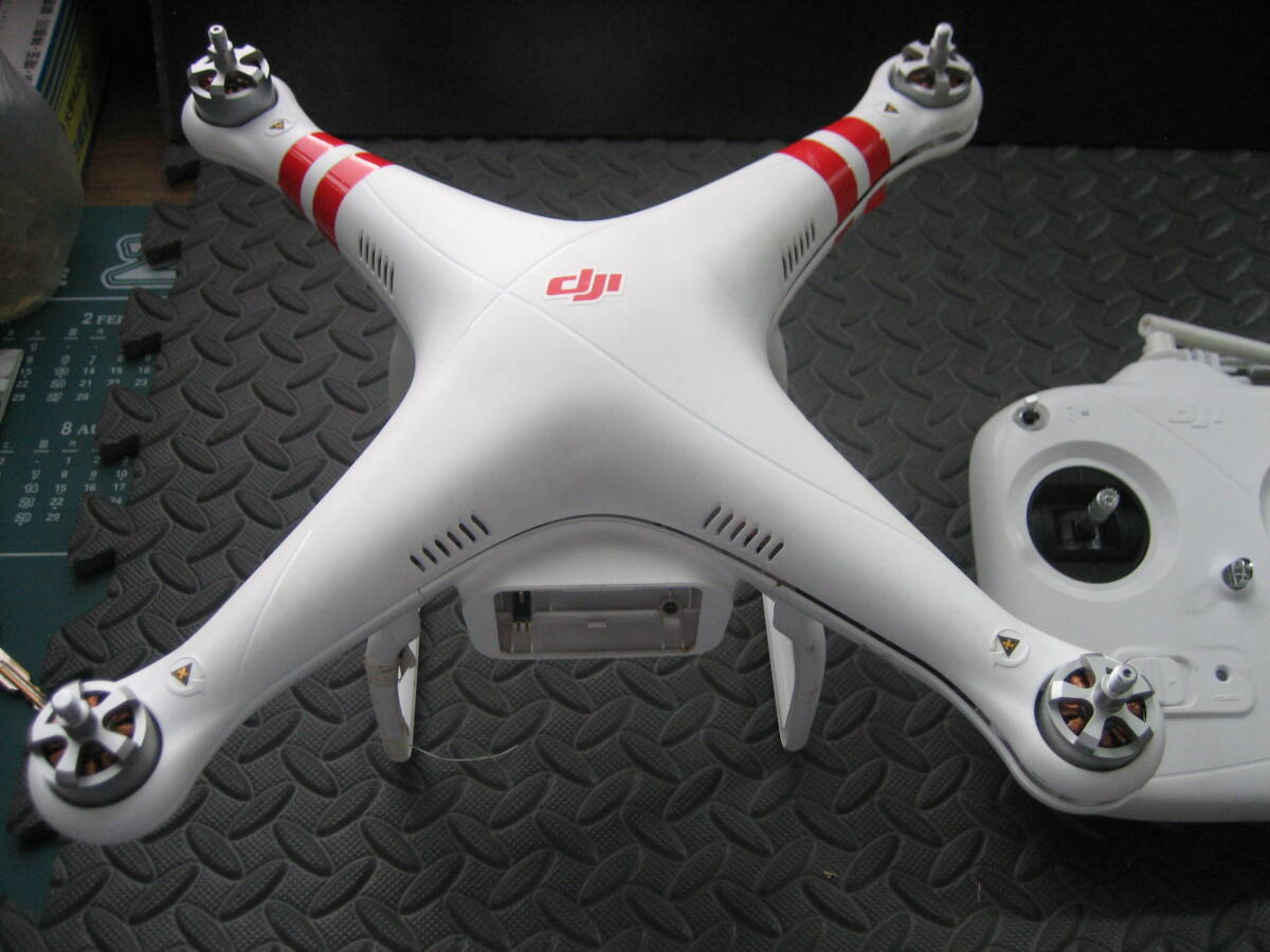 RCドローン DJI Phantom 2  PV331/RC900 ジャンク品の画像2