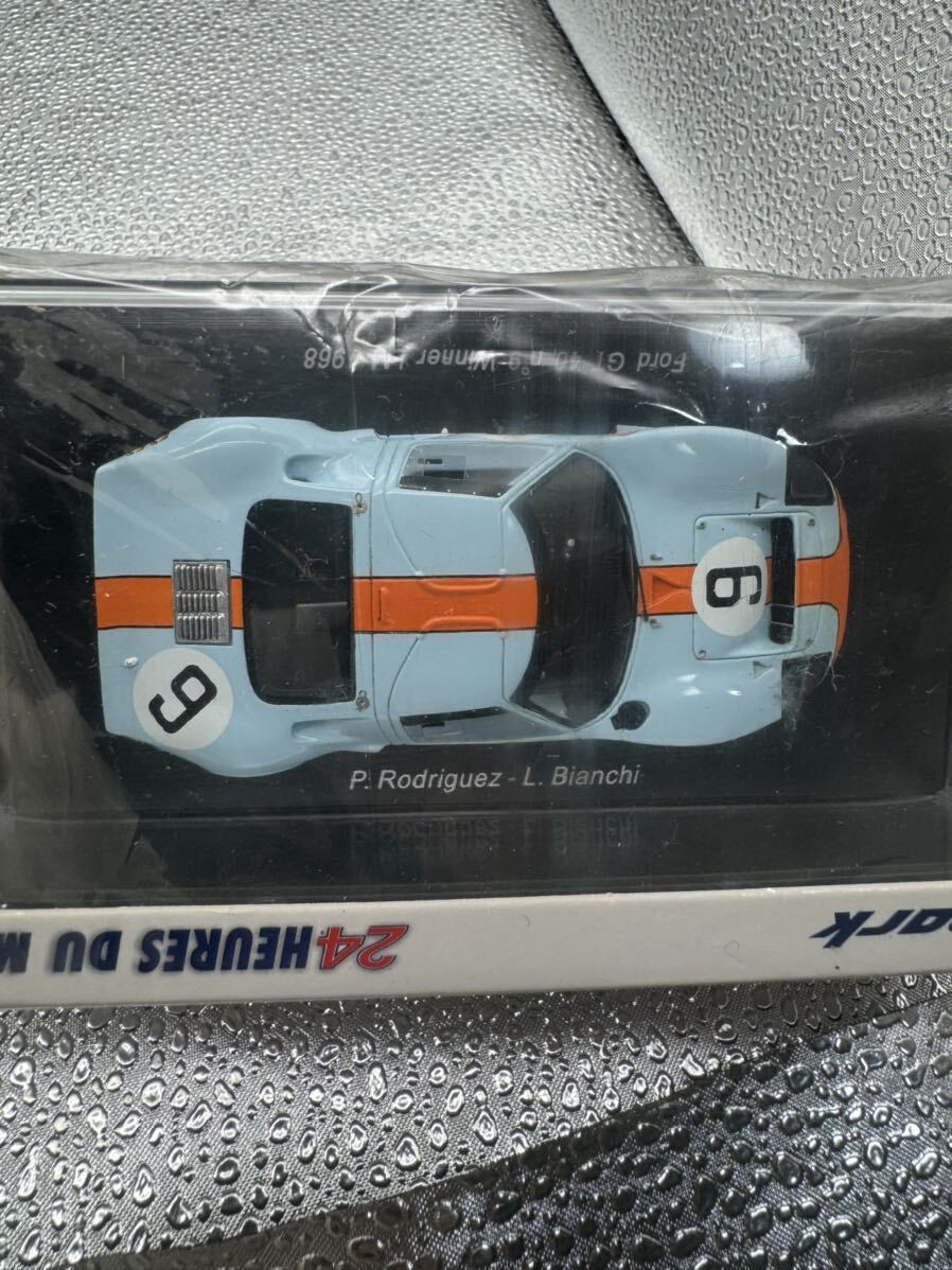 Spark 43LM68 1/43 Gulf Ford GT40 #9 Winn er 24H Le Mans 1968_画像5