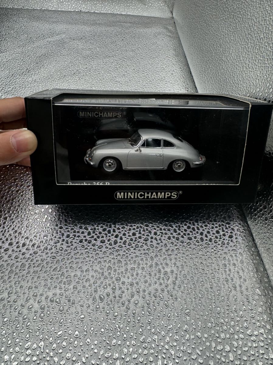 Minichamps 1/43 PORSCHE 356 B Coupe 19 61 (シルバー)_画像2