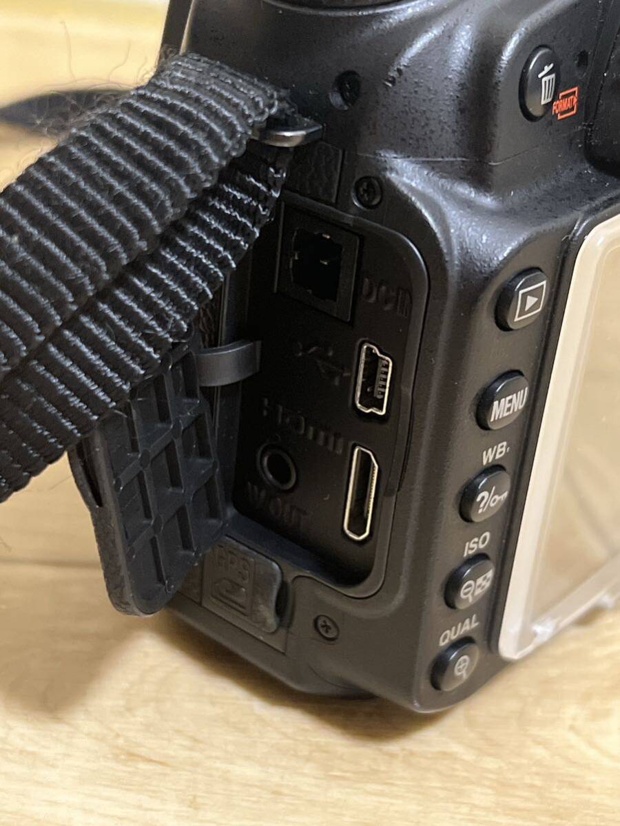 美品 Nikon ニコン D90 デジタル一眼レフカメラ ボディ AF ストラップの画像9