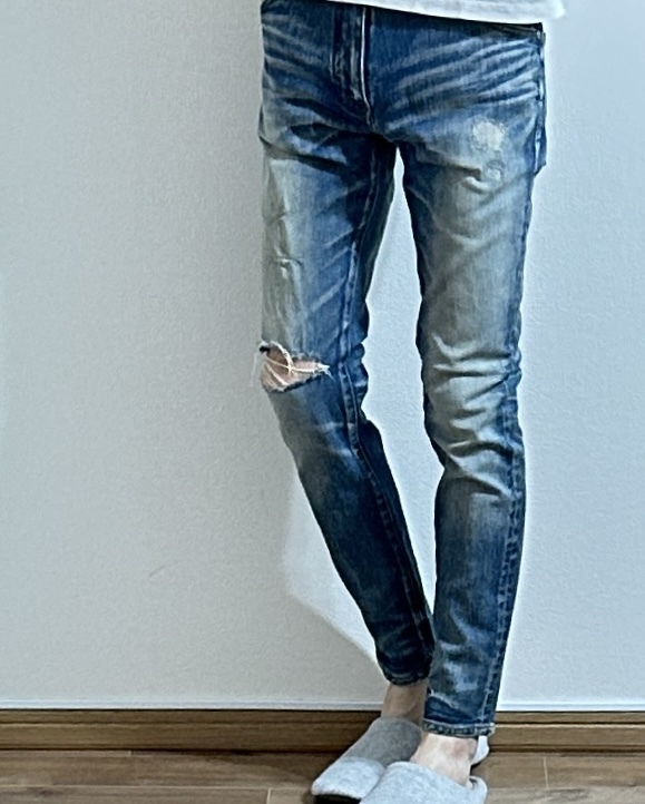 定価5万 1piu1uguale3 9 TAPERED ストレッチデニムパンツⅢ 定価5万 1piu1uguale3 9 TAPERED ストレッチデニムパンツⅢ