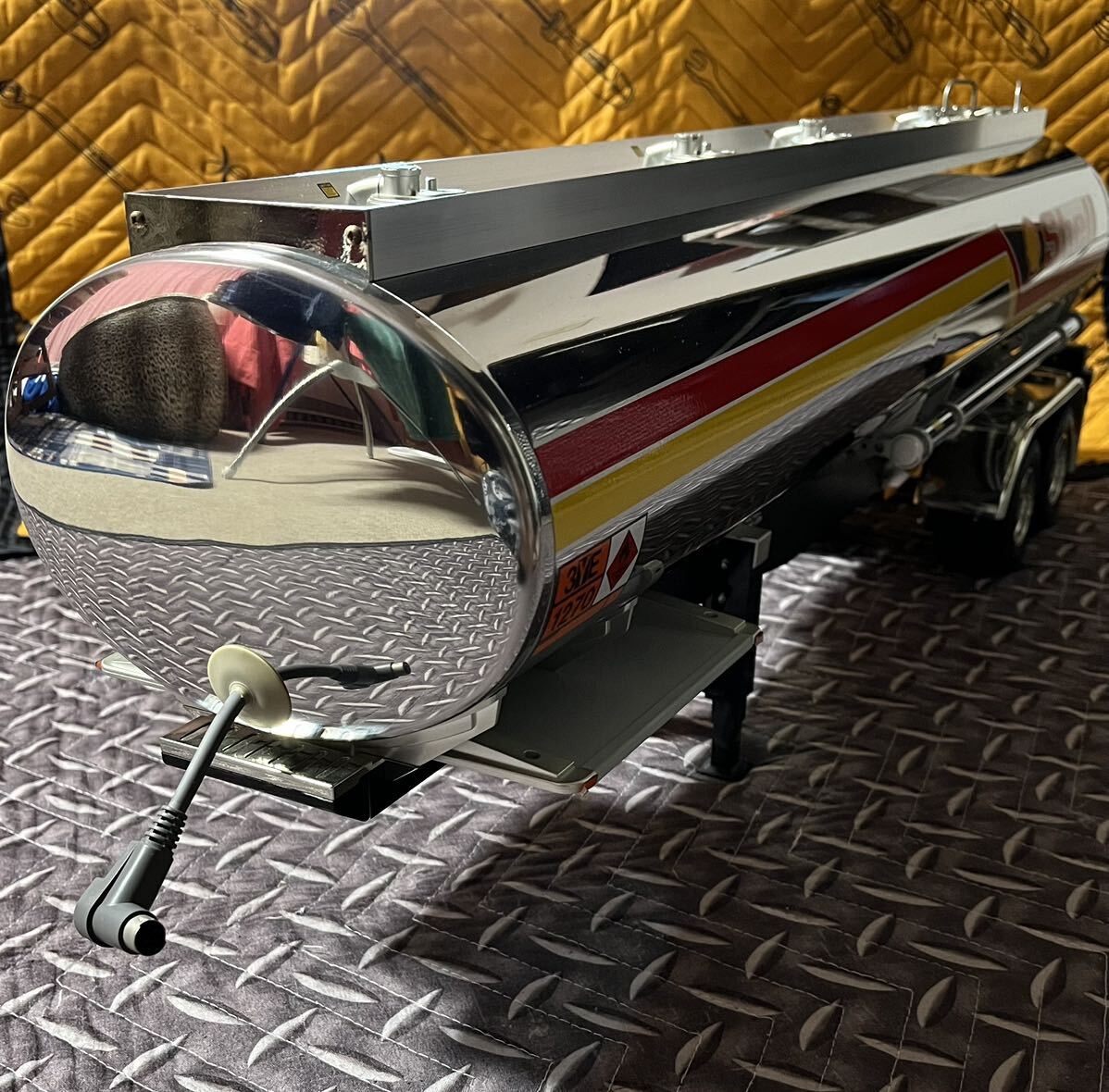 タミヤ 1/14 トレーラートラック用 フューエルタンク トレーラー タミヤ 1/14 トレーラートラック用 フューエルタンク トレーラー