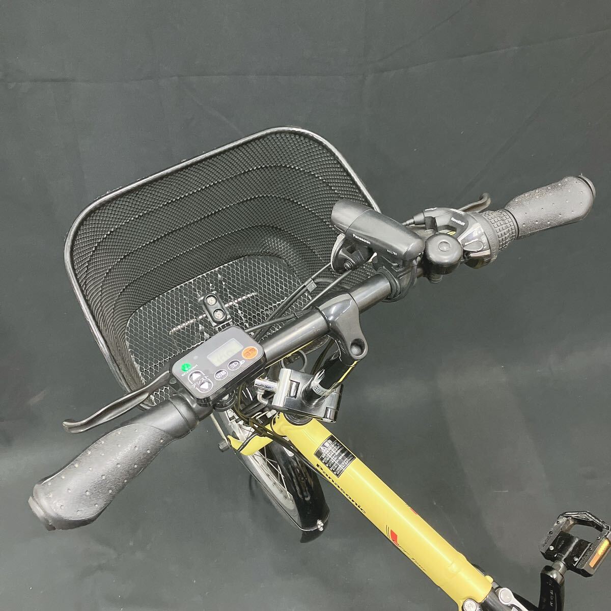  рабочий товар Panasonic Panasonic складной велосипед с электроприводом off время BE-ELW07Y желтый принадлежности имеется стоимость доставки супер-скидка R.0422