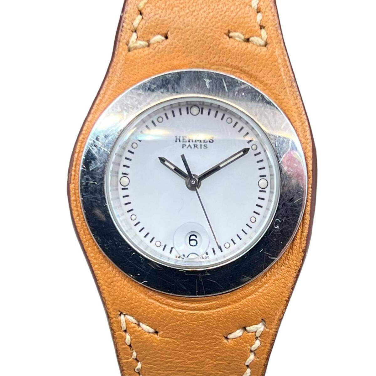 エルメス アーネ レディース腕時計 クオーツ ラウンド 白文字盤 革ベルト HA3.210 ロG 稼働品_画像3