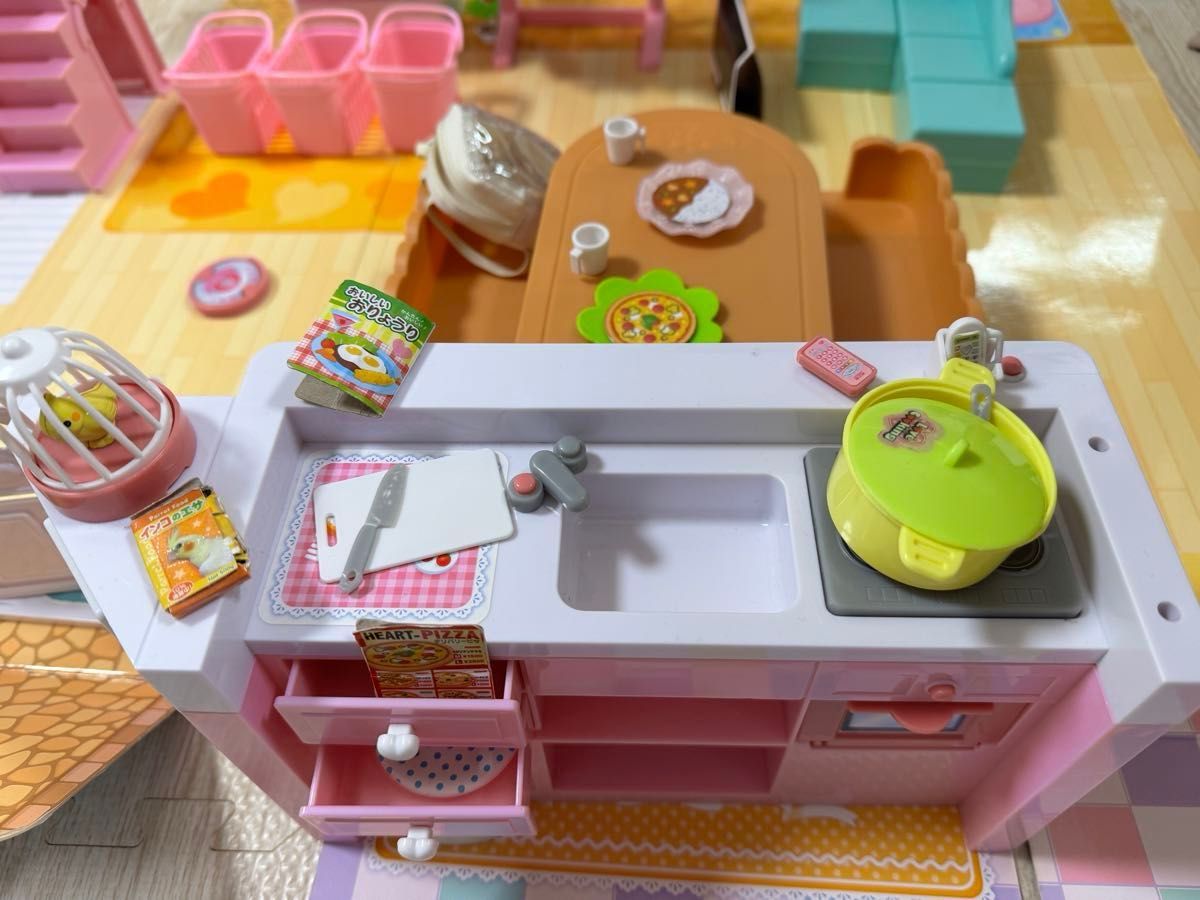 リカちゃん　まとめ売り　回転寿司　幼稚園　ペットショップ　ハウス　洗濯機　人形　おまけ付