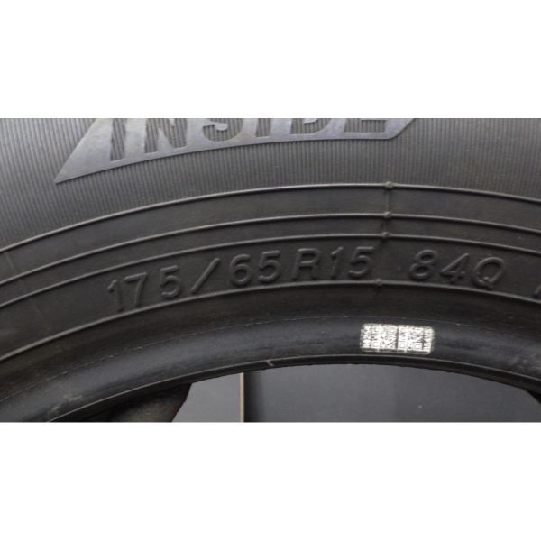 ヨコハマ ice GUARD iG50 PLUS 175/65R15 84Q 日本製 1本のみ◆2018年製8分山スタッドレス◆中古 特筆すべき損傷はなし◆白石区手渡し可_画像7