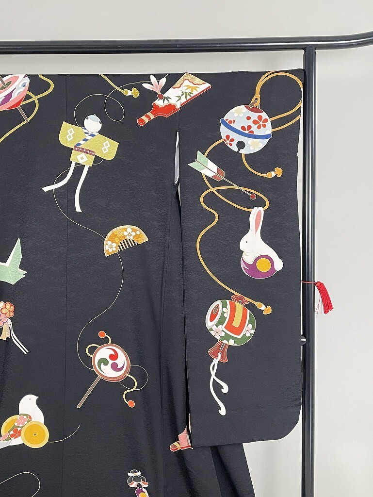 IROHA* discount long-sleeved kimono *[ta0257] large long-sleeved kimono . under wedding Japanese clothes * wedding [ toy pattern ] black [ used ]