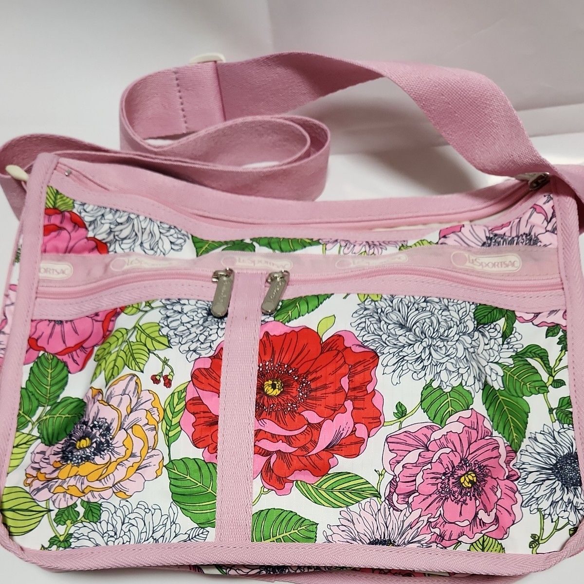 訳あり　 LESPORTSAC ショルダーバッグ レスポートサック 総柄 花柄　デラックスエブリデイ