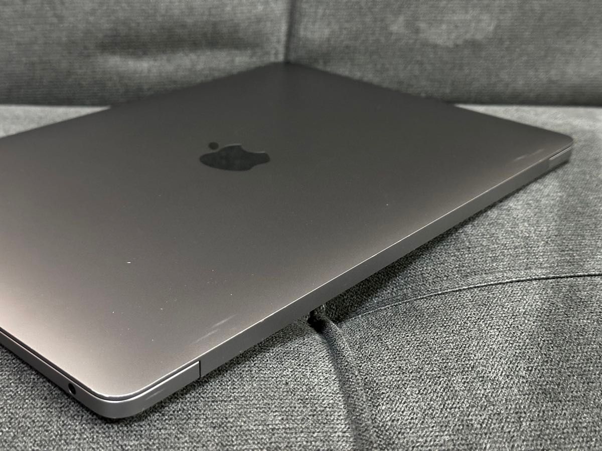 【Apple】MacBook Air 13インチ スペースグレー メモリ16GB Core i7 SSD512GB