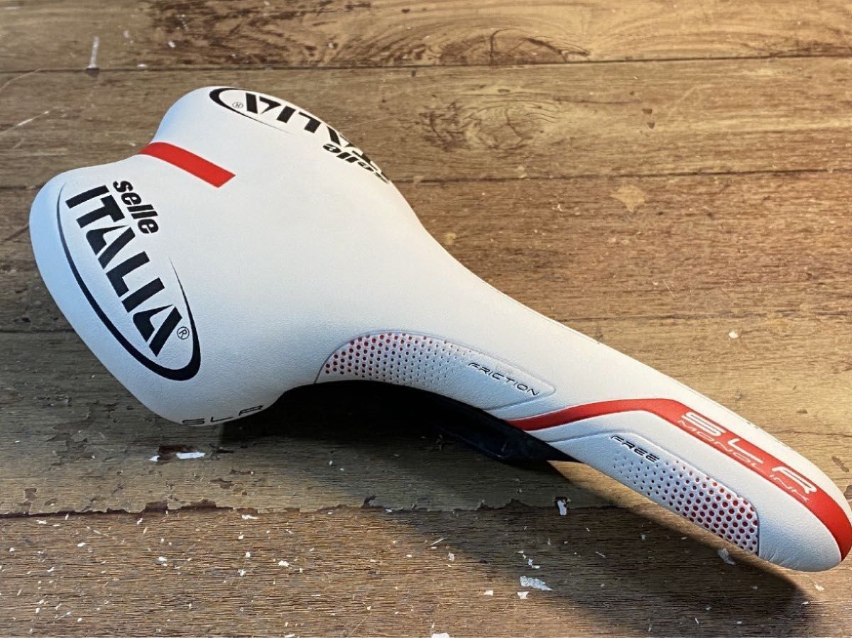 セライタリア selle ITALIA SLR サドル 白 レールカーボン セライタリア selle ITALIA SLR サドル 白 レールカーボン