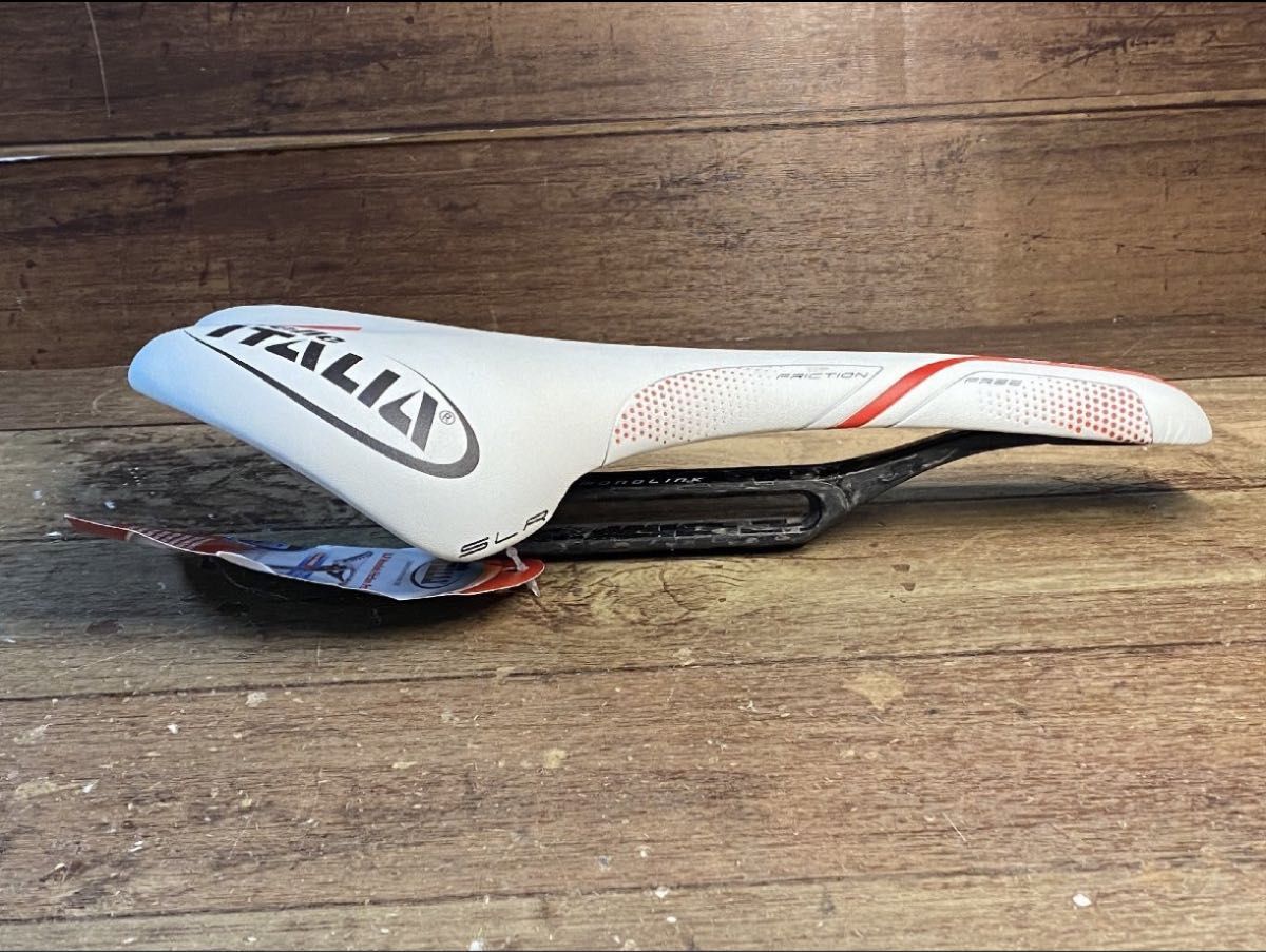 セライタリア selle ITALIA SLR サドル 白 レールカーボン