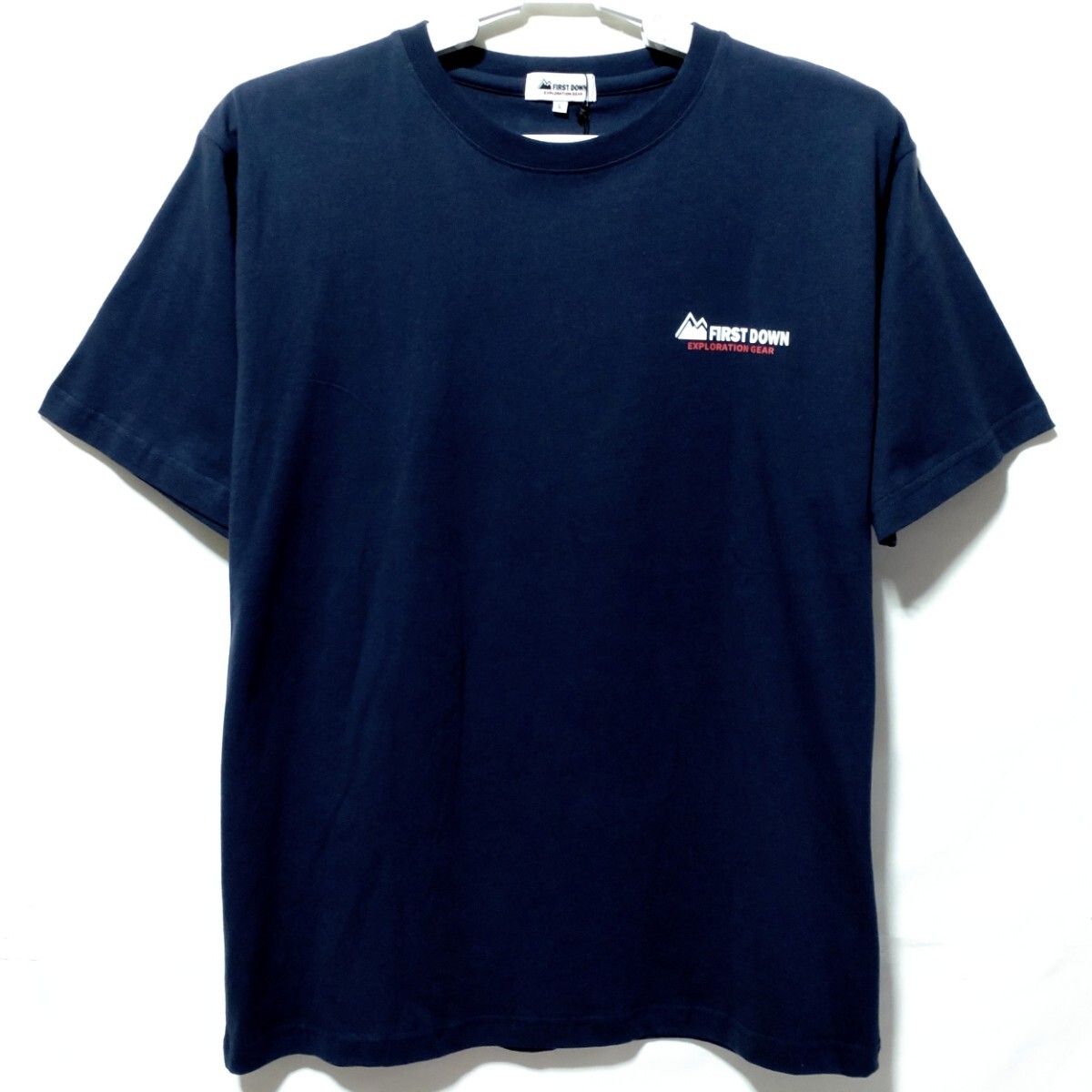 特価/未使用【サイズ=L】 FIRST DOWN/ファーストダウン/メンズ/バックプリント/半袖/Tシャツ/胸囲=96～104cm/navy_画像3